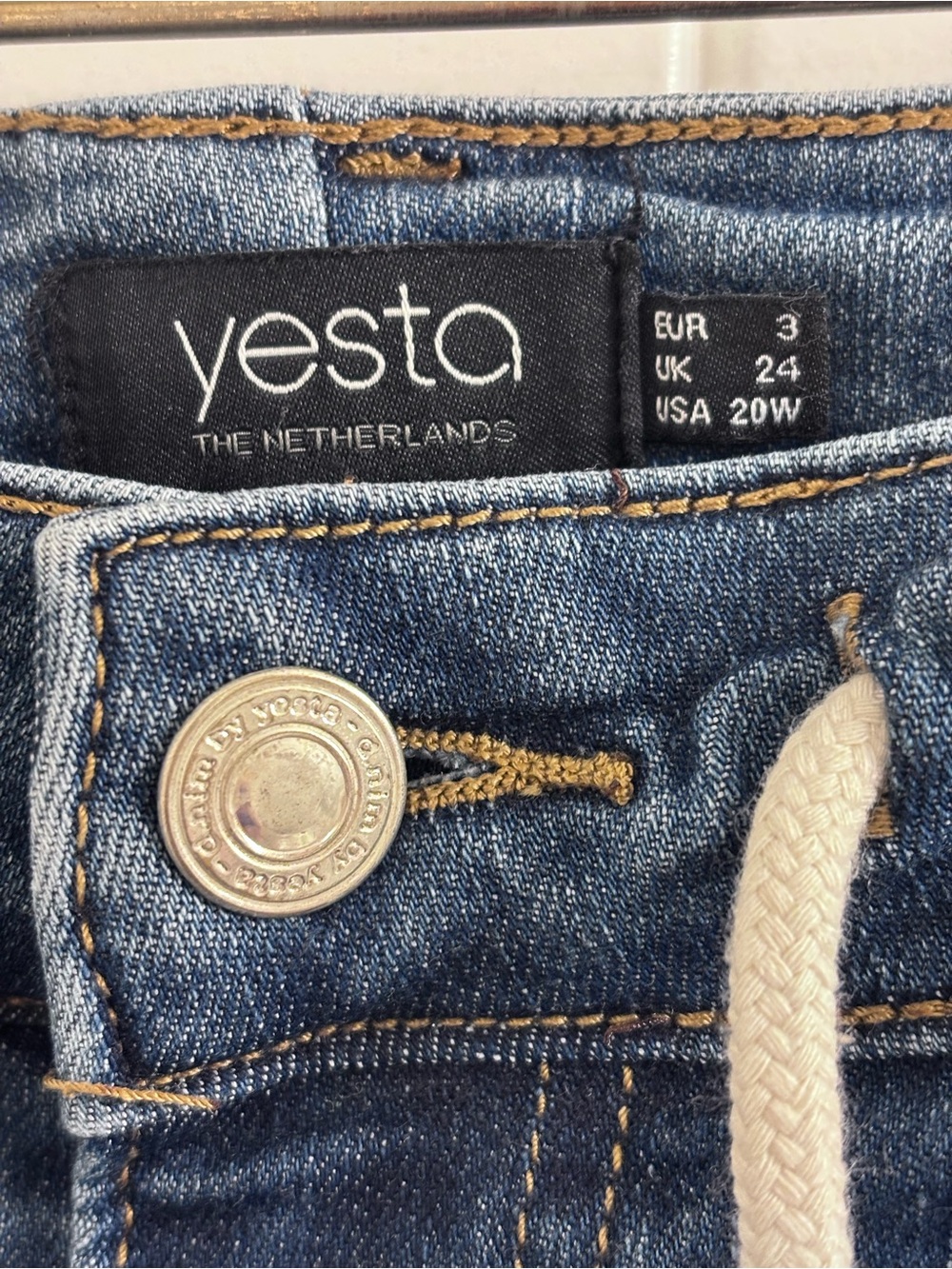 High Rise Drawstring Jeans - Picture 3 of 5